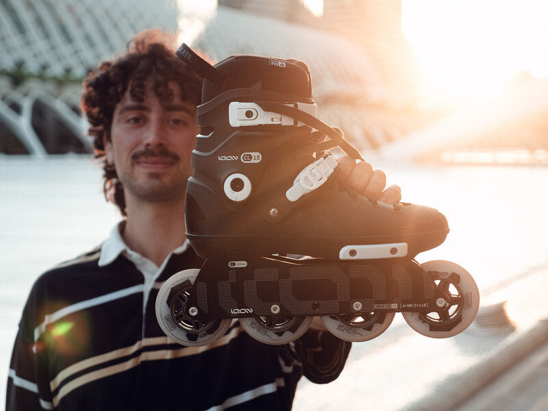 IQON Skate CL 15 Black