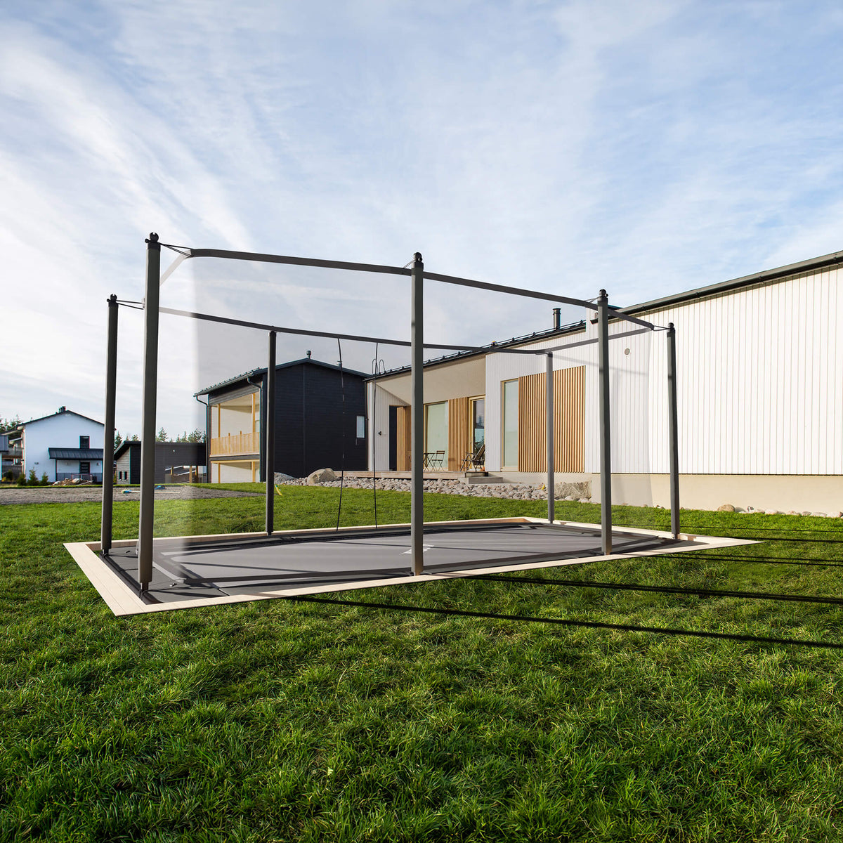 Acon 16 HD PRO Performance Rechteckiges Trampolin mit Netz und Leiter