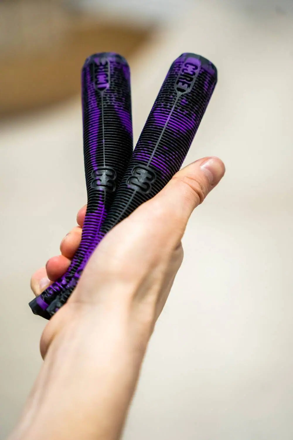 Core Scooter Handlebar Grips Skinny Boy fuchsia