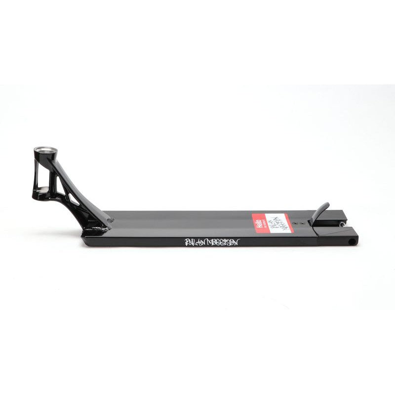 AO Scooters Dylan V2 Signature Deck black 5,6 x 22,0 (560 mm)