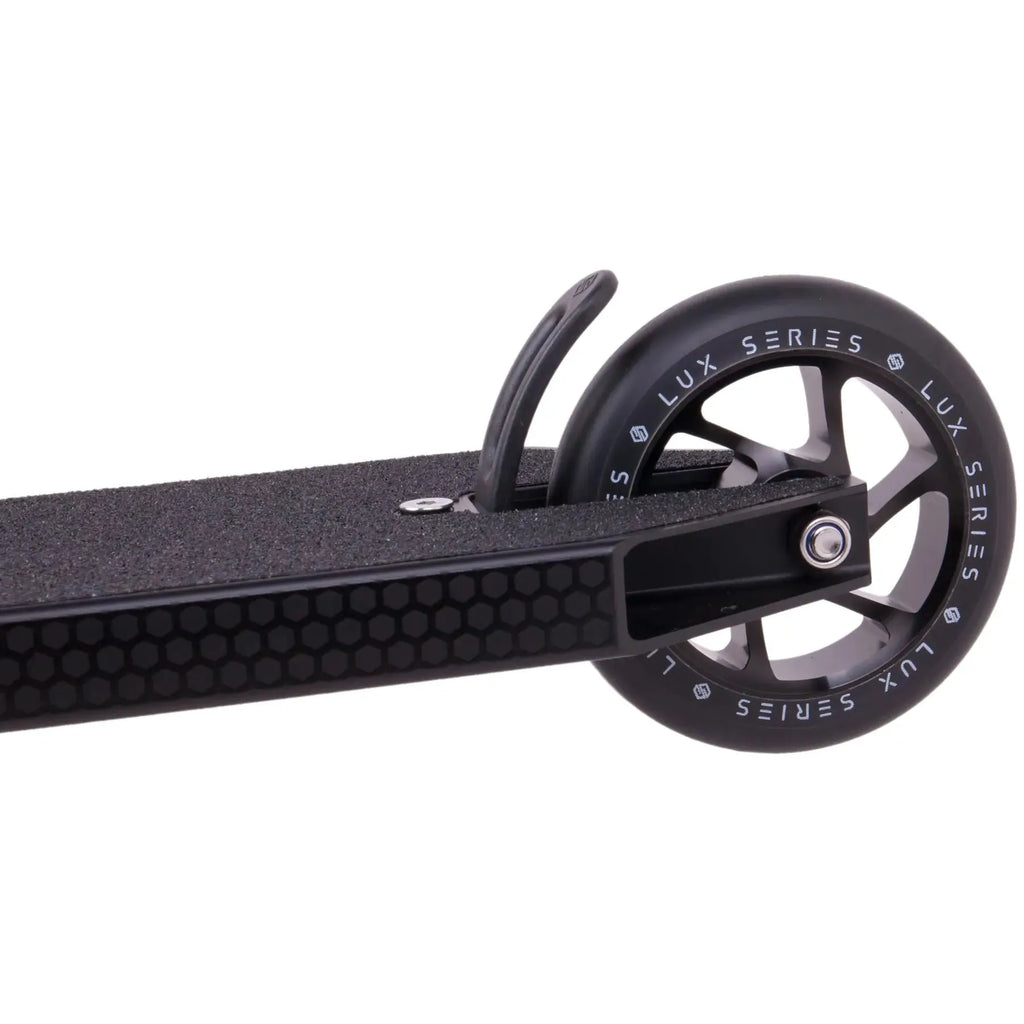 Striker Complete Scooter Lux 5" Black
